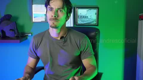 Snapshot of perseoo_88 chatting on 02/19/26, 07:54 andres online show from 02/19/26, 07:54