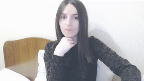 Snapshot of persephonex chatting on 05/19/26, 02:18 persephonex online show from 05/19/26, 02:18