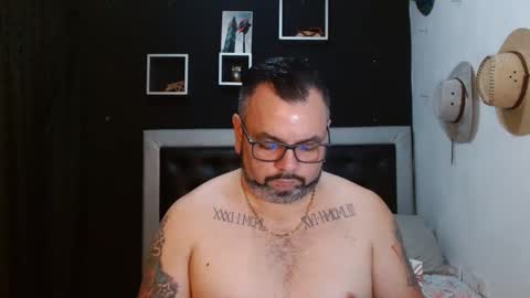 Carlos online show from 01/27/25, 01:05