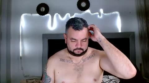 Carlos online show from 09/08/25, 03:00