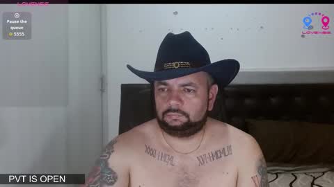 Snapshot of perverseveteranmanxxx chatting on 03/26/26, 12:28 Carlos online show from 03/26/26, 12:28