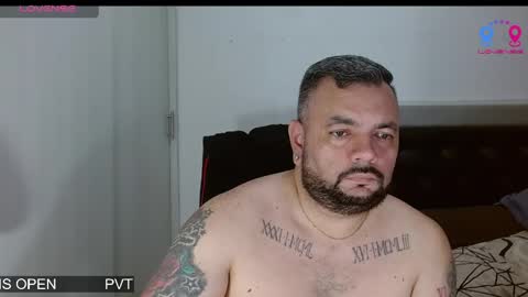 Snapshot of perverseveteranmanxxx chatting on 04/15/26, 02:40 Carlos online show from 04/15/26, 02:40