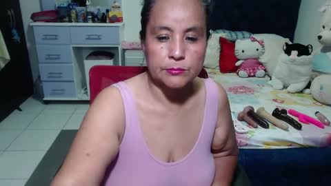 Snapshot of pervert_mommy_x chatting on 09/29/25, 11:26 SAMY online show from 09/29/25, 11:26