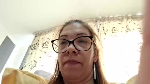 Lisa -  online show from 01/23/25, 08:36