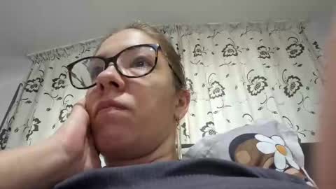 Lisa -  online show from 02/01/25, 01:20