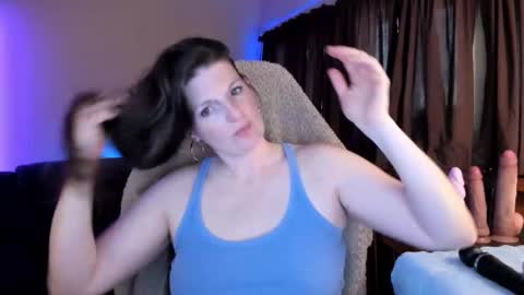 Kelly online show from 10/06/25, 06:49