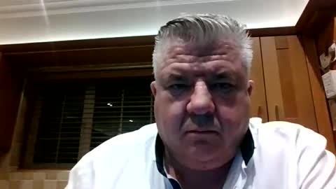 Snapshot of pete112991 chatting on 02/19/25, 02:01 pete112991 online show from 02/19/25, 02:01