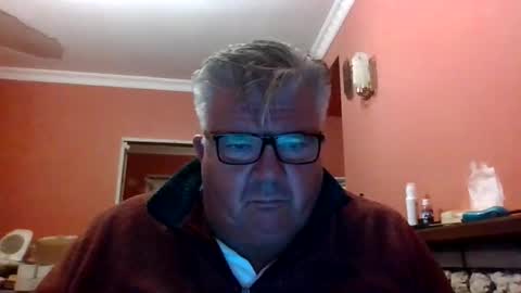 Snapshot of pete112991 chatting on 10/06/25, 09:12 pete112991 online show from 10/06/25, 09:12