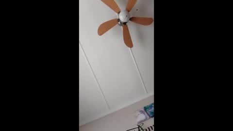 Snapshot of peter2216 chatting on 02/15/26, 08:13 peter online show from 02/15/26, 08:13