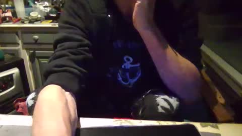 Snapshot of peter_on_kik chatting on 01/15/26, 04:39 make me cum in pvt dutch german daddy c2c bigcock online show from 01/15/26, 04:39