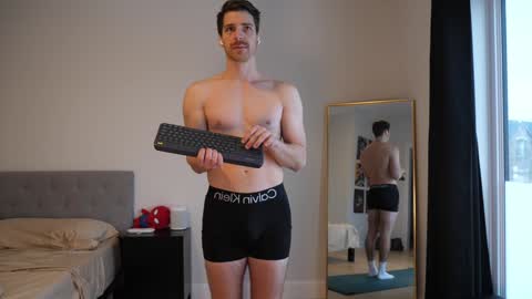 Snapshot of peterparkerrxox chatting on 01/06/25, 09:11 Peter Parker online show from 01/06/25, 09:11