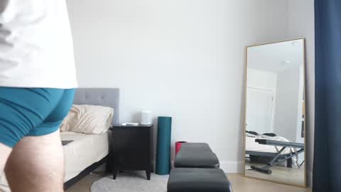 Snapshot of peterparkerrxox chatting on 01/17/25, 05:30 Peter Parker online show from 01/17/25, 05:30