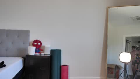 Snapshot of peterparkerrxox chatting on 09/28/25, 07:52 Peter Parker online show from 09/28/25, 07:52