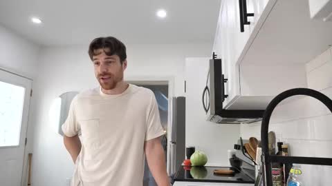 Snapshot of peterparkerrxox chatting on 11/02/25, 07:16 Peter Parker online show from 11/02/25, 07:16