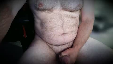Snapshot of peteypburner chatting on 07/02/26, 05:02 peteyp online show from 07/02/26, 05:02