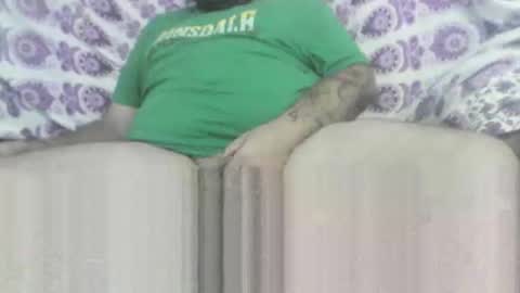 Snapshot of petit1985 chatting on 10/06/25, 01:36 Francescco online show from 10/06/25, 01:36