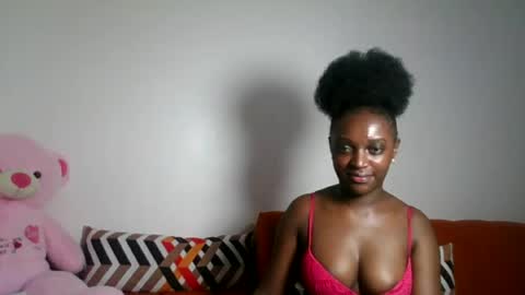 Snapshot of petite_asshley1 chatting on 08/03/26, 12:42 Ashley online show from 08/03/26, 12:42