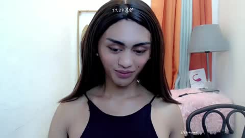 Snapshot of petite_barbie88 chatting on 07/05/26, 03:34 petite_barbie88 online show from 07/05/26, 03:34