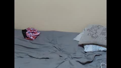 petite_bunni online show from 05/26/26, 04:47