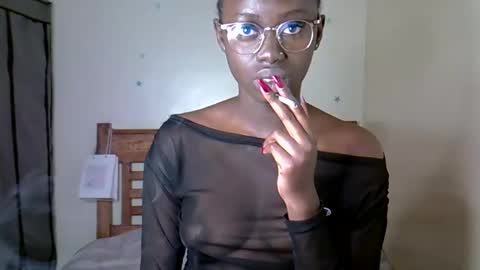 Snapshot of petite_charm chatting on 04/21/26, 02:51 Charm online show from 04/21/26, 02:51