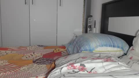Snapshot of petite_danielle chatting on 06/23/26, 09:07 petite_danielle online show from 06/23/26, 09:07