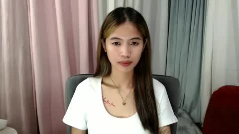 Snapshot of petite_jackyxx chatting on 05/16/26, 01:21 Jacky online show from 05/16/26, 01:21