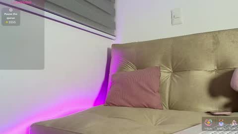 petite_marie_ online show from 03/08/26, 03:10