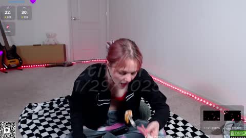 PiperAvery online show from 01/29/25, 11:25