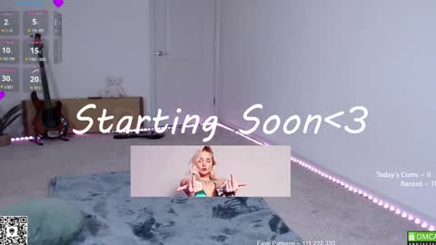 PiperAvery online show from 02/04/25, 07:44