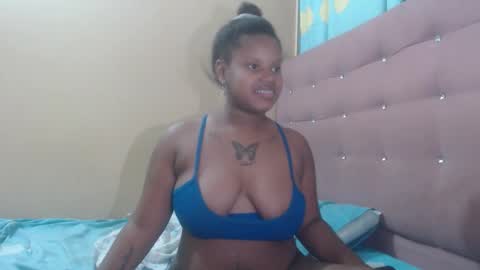 petitechocolatemommy online show from 12/05/25, 02:42