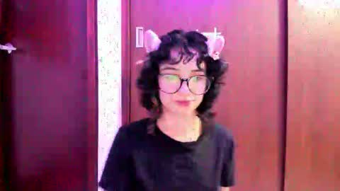 Lunna online show from 11/07/25, 12:32