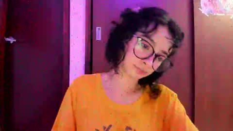Lunna online show from 11/07/25, 11:38