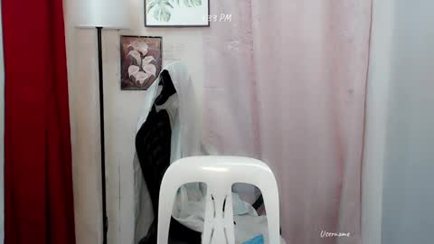 Snapshot of petitehugecockxnxxx chatting on 12/30/24, 12:32 Call me jake online show from 12/30/24, 12:32