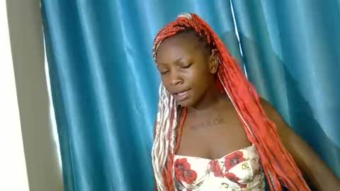 petitehunny online show from 04/26/26, 05:38