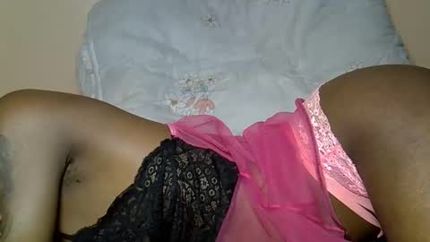 petitehunny online show from 04/27/26, 07:23