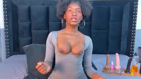 little sharon online show from 06/27/26, 02:38
