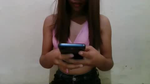 Snapshot of petitesexyasian chatting on 03/14/26, 12:17 petitesexyasian online show from 03/14/26, 12:17