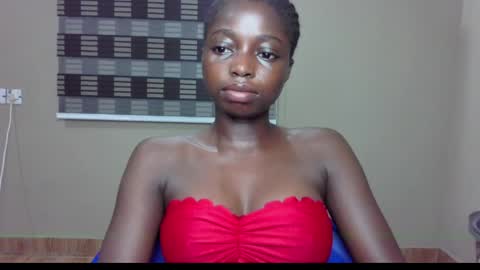 petitexxebony online show from 06/05/26, 07:19