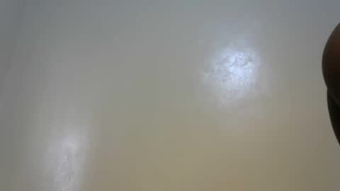 Snapshot of petitte_gyaal chatting on 10/21/25, 05:19 petitte_gyaal online show from 10/21/25, 05:19