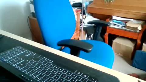 petitwilly online show from 06/11/26, 09:07