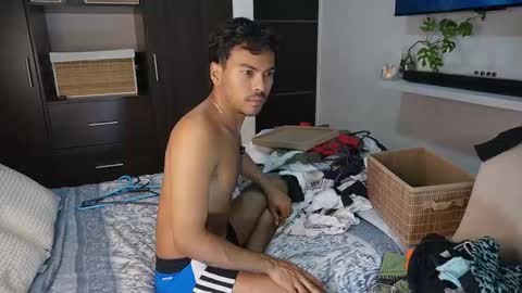 Pettercat online show from 11/04/25, 01:59