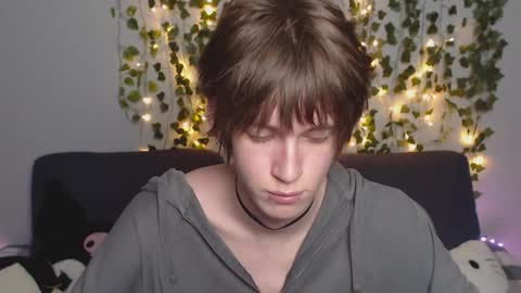 Snapshot of pexxide chatting on 02/10/26, 12:04 soren online show from 02/10/26, 12:04