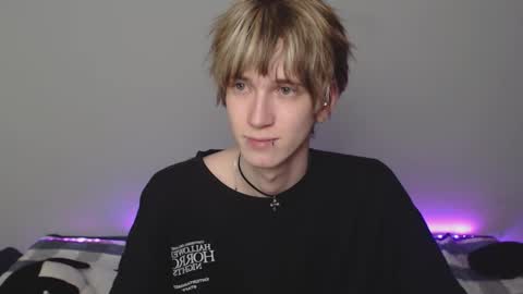 Snapshot of pexxide chatting on 02/27/26, 09:26 soren online show from 02/27/26, 09:26