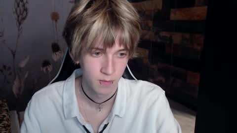 Snapshot of pexxide chatting on 03/15/26, 06:03 soren online show from 03/15/26, 06:03