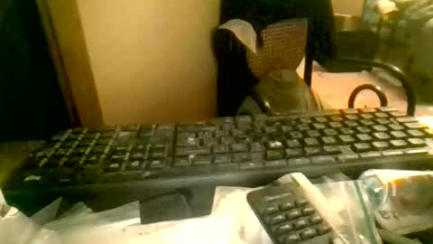 peyo873996 online show from 05/10/26, 08:14