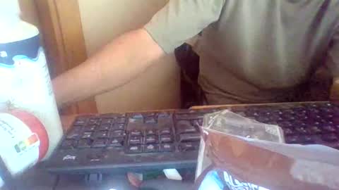 peyo873996 online show from 05/24/26, 07:24
