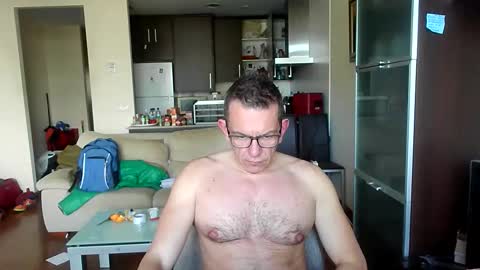 Snapshot of pg19clp4191zm chatting on 02/26/26, 03:55 Alex online show from 02/26/26, 03:55