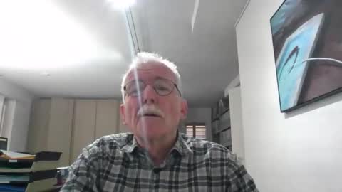 Snapshot of pgroove542707 chatting on 12/16/25, 11:26 pgroove542707 online show from 12/16/25, 11:26