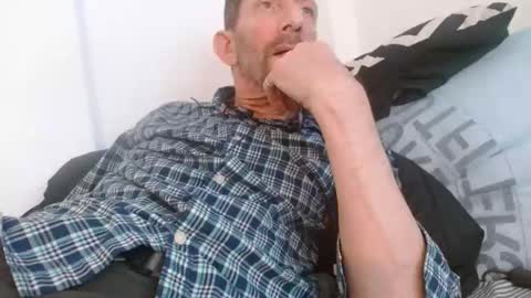 Snapshot of pgrower chatting on 03/25/26, 03:01 pgrower online show from 03/25/26, 03:01