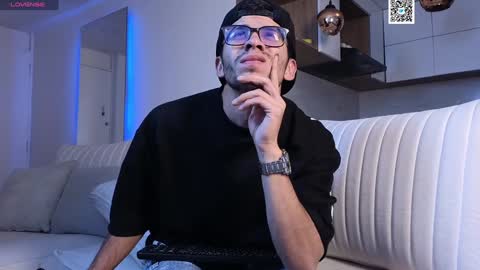 phantom_bigger1 online show from 01/31/25, 11:13